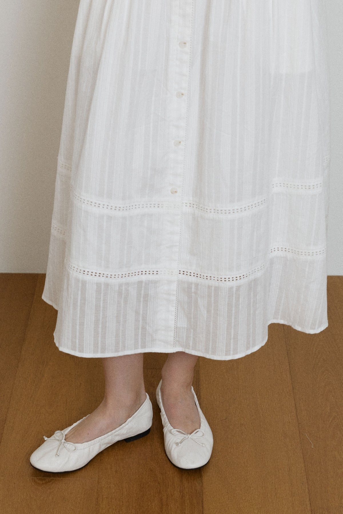【YOONA同款】 EYELET BUTTON LAYERED SKIRT