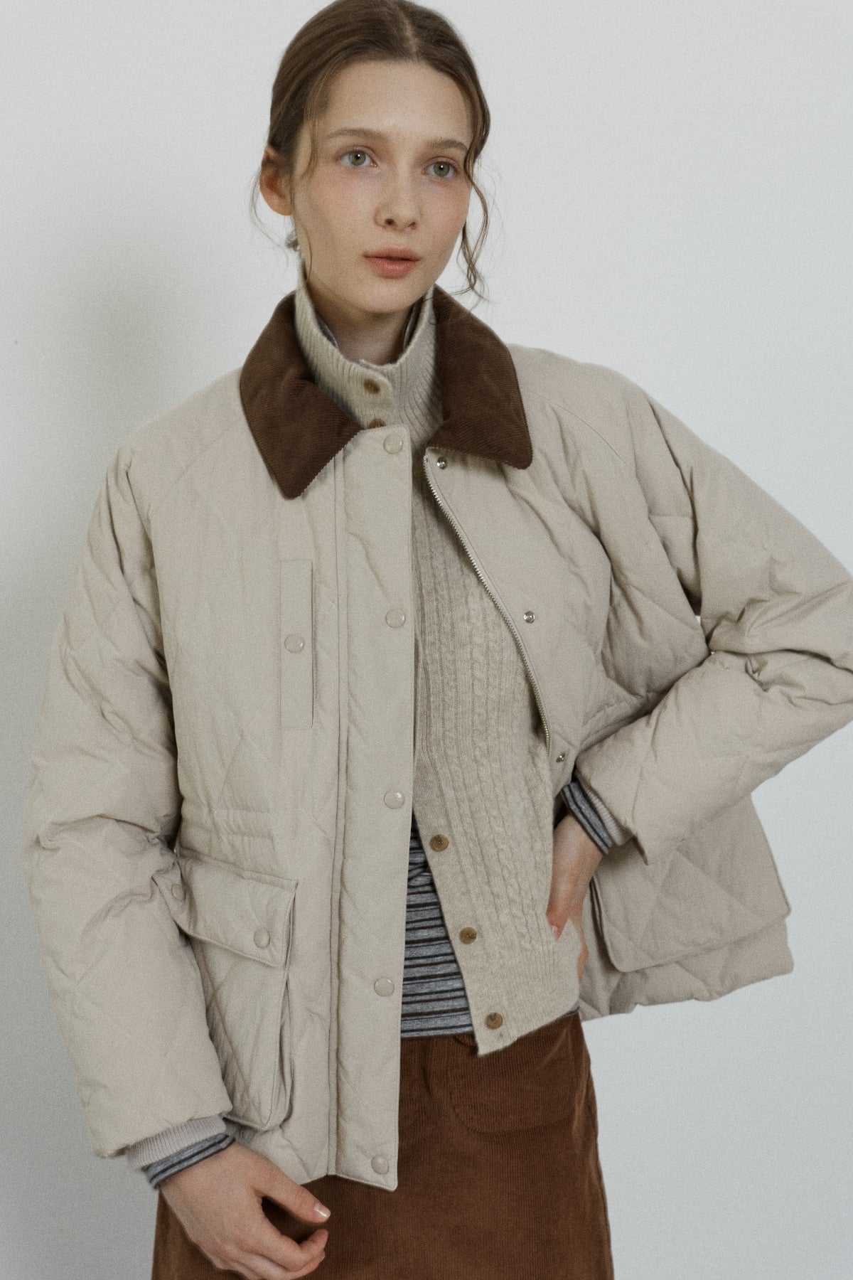 【YOONA同款】 DIAMOND QUILTED HALF JACKET
