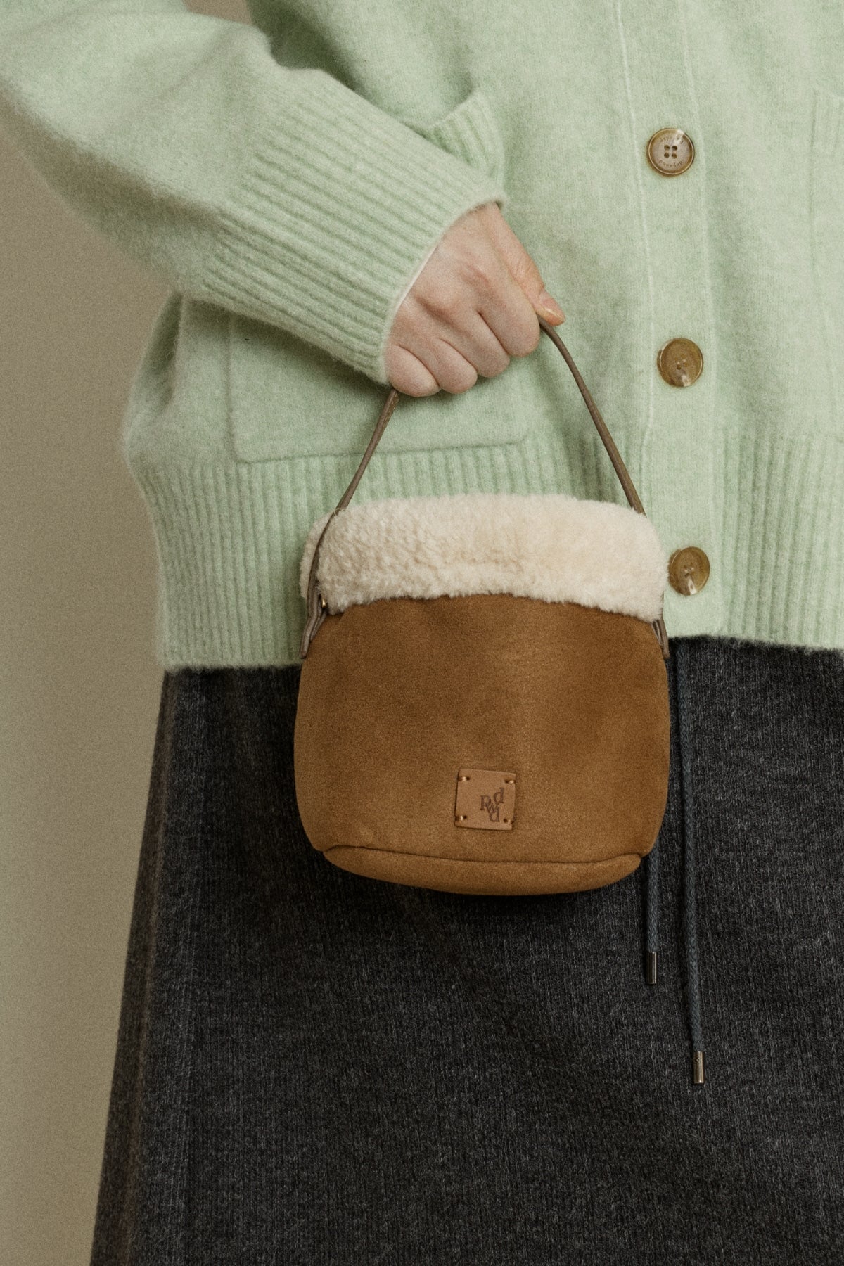【YOONA同款】 PETIT SCONE MUSTANG BAG