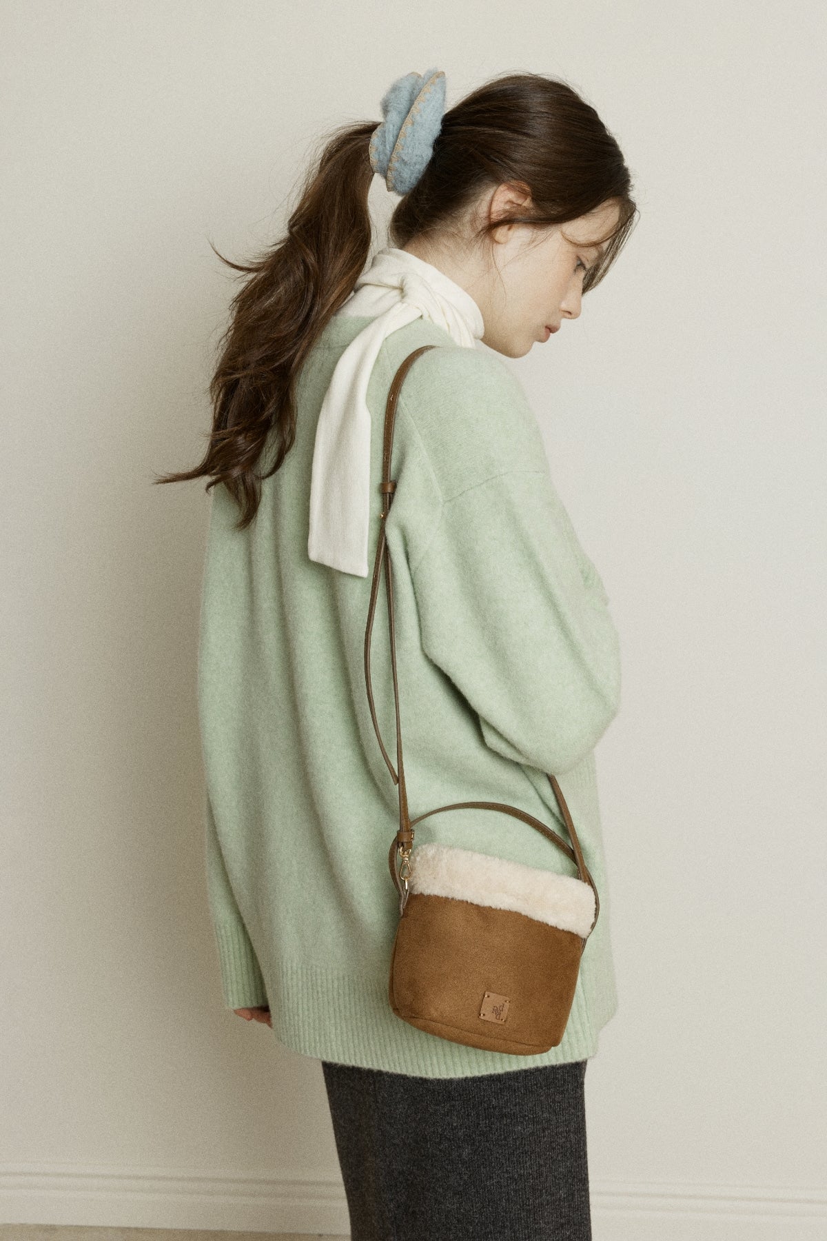 【YOONA同款】 PETIT SCONE MUSTANG BAG