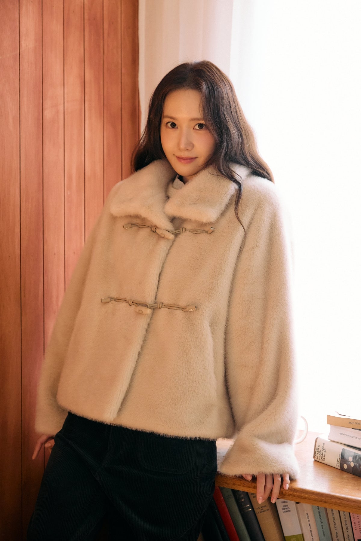 【YOONA同款】 FAUX MINK HIGH-NECK JACKET
