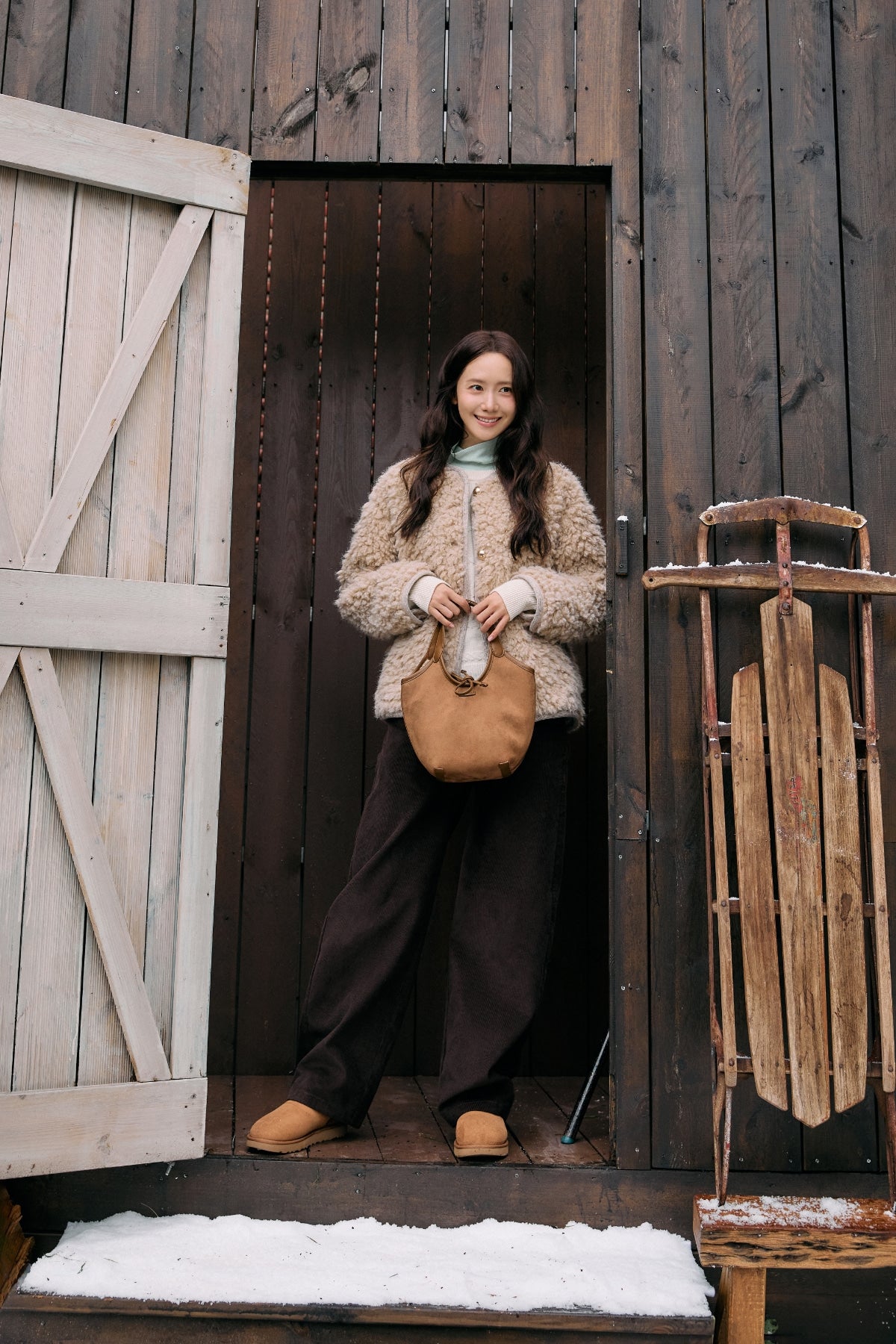 【YOONA同款】 FLUFFY FUR JACKET - LIGHT