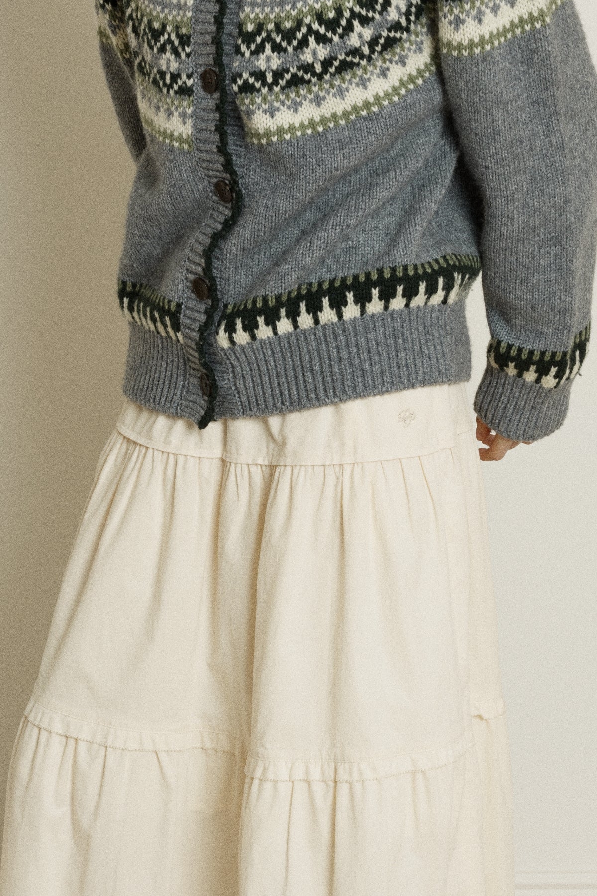 【YOONA同款】 CORDUROY VOLUME PINTUCK SKIRT
