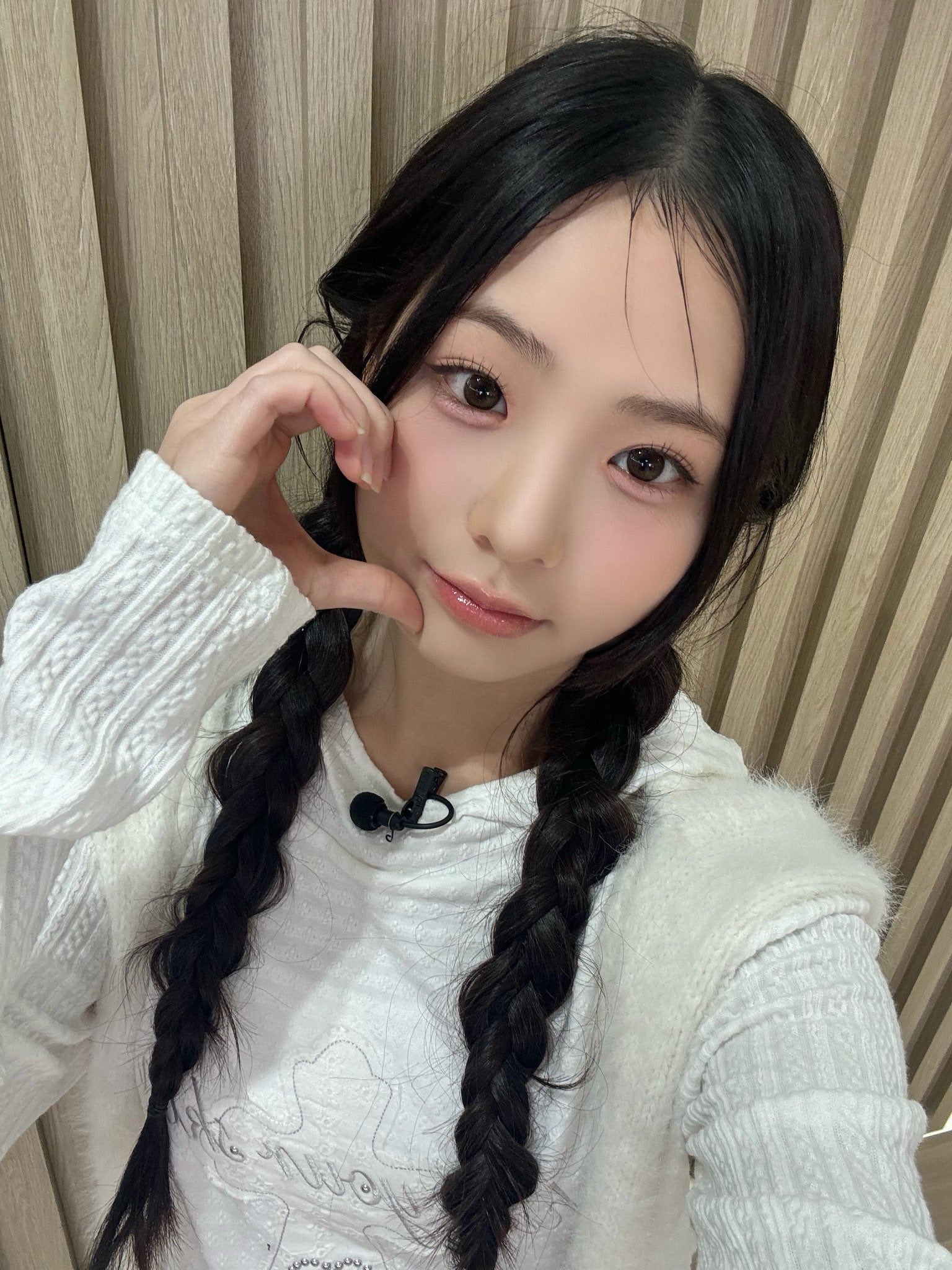 Race Cross Patch Hoodie (White) #SEOWON同款!