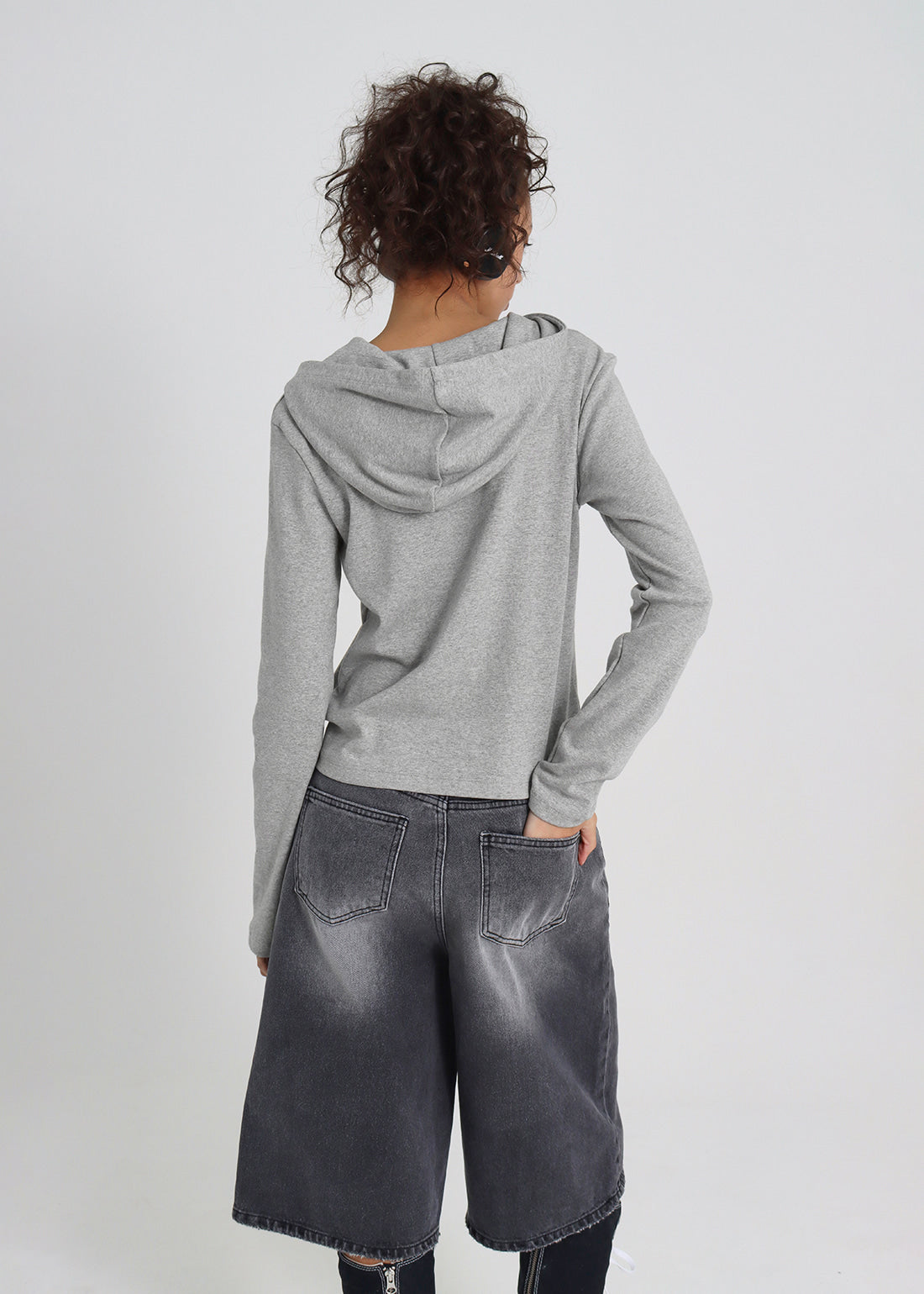 LIGHT STANDARD HOODIE LONG SLEEVE TEE 6