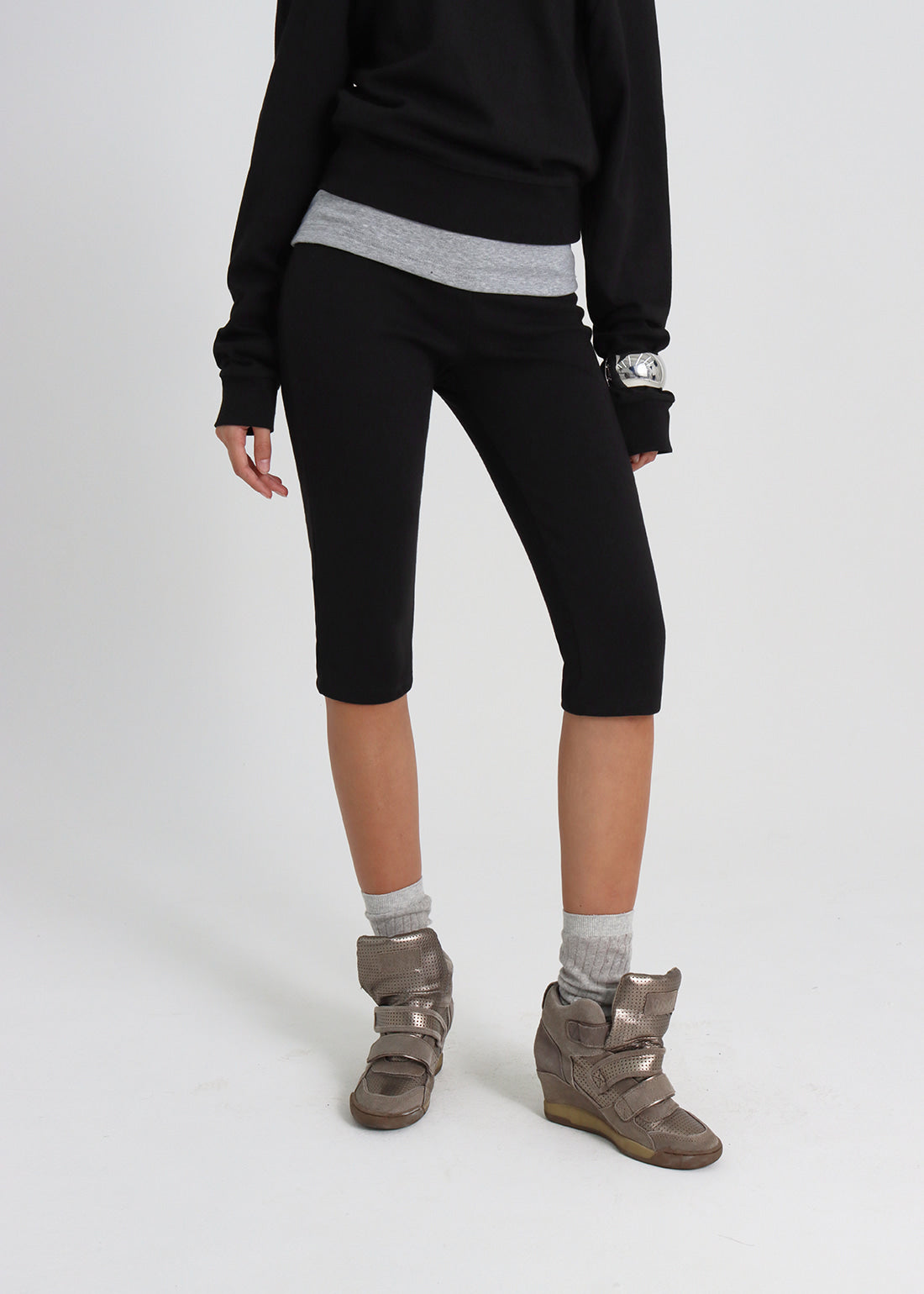 LIGHT SWEAT CAPRI PANTS 5
