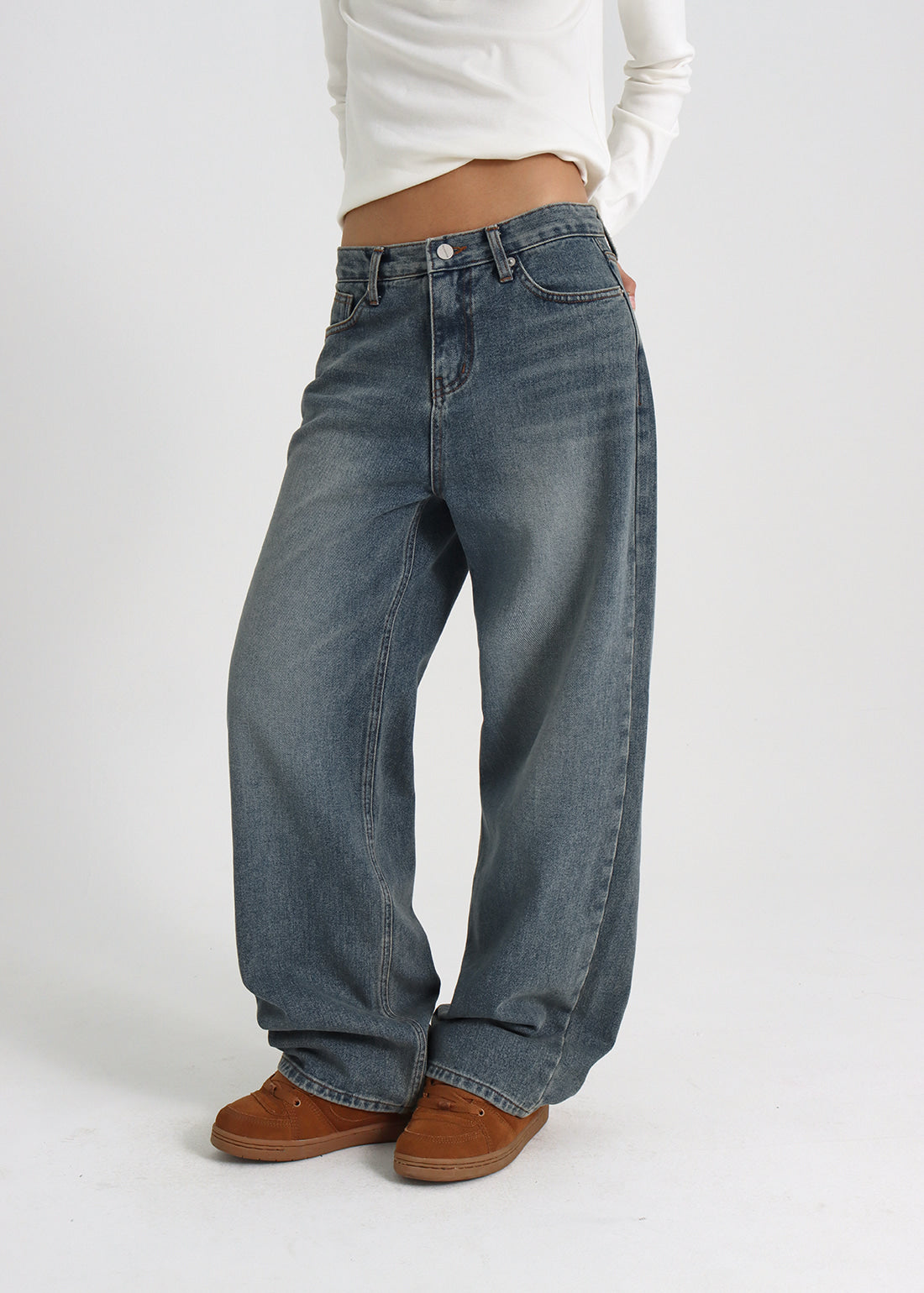 STANDARD WIDE JEANS 1