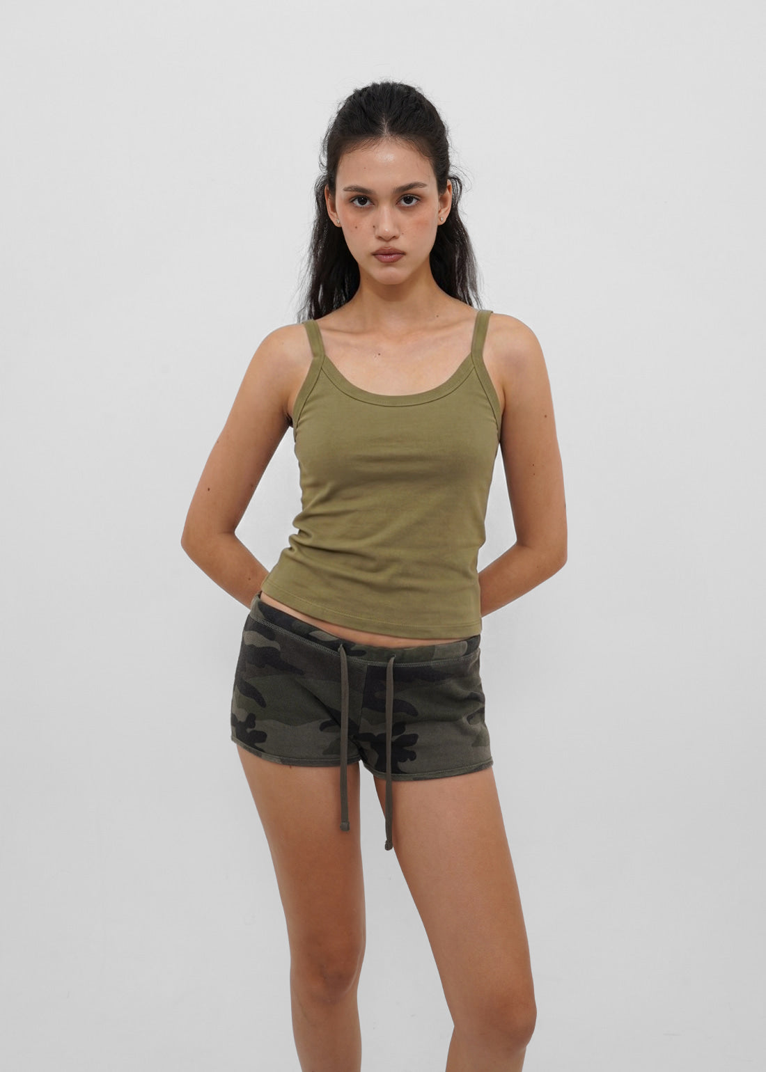 STANDARD WIDE U-NECK TANK 4