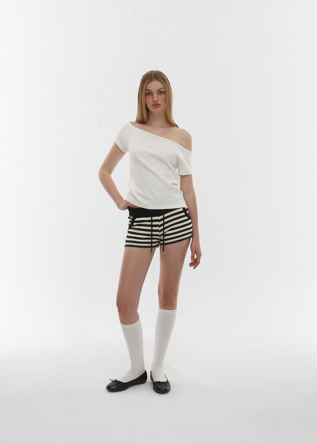 STANDARD OFF-SHOULDER SHORT SLEEVE TEE 7