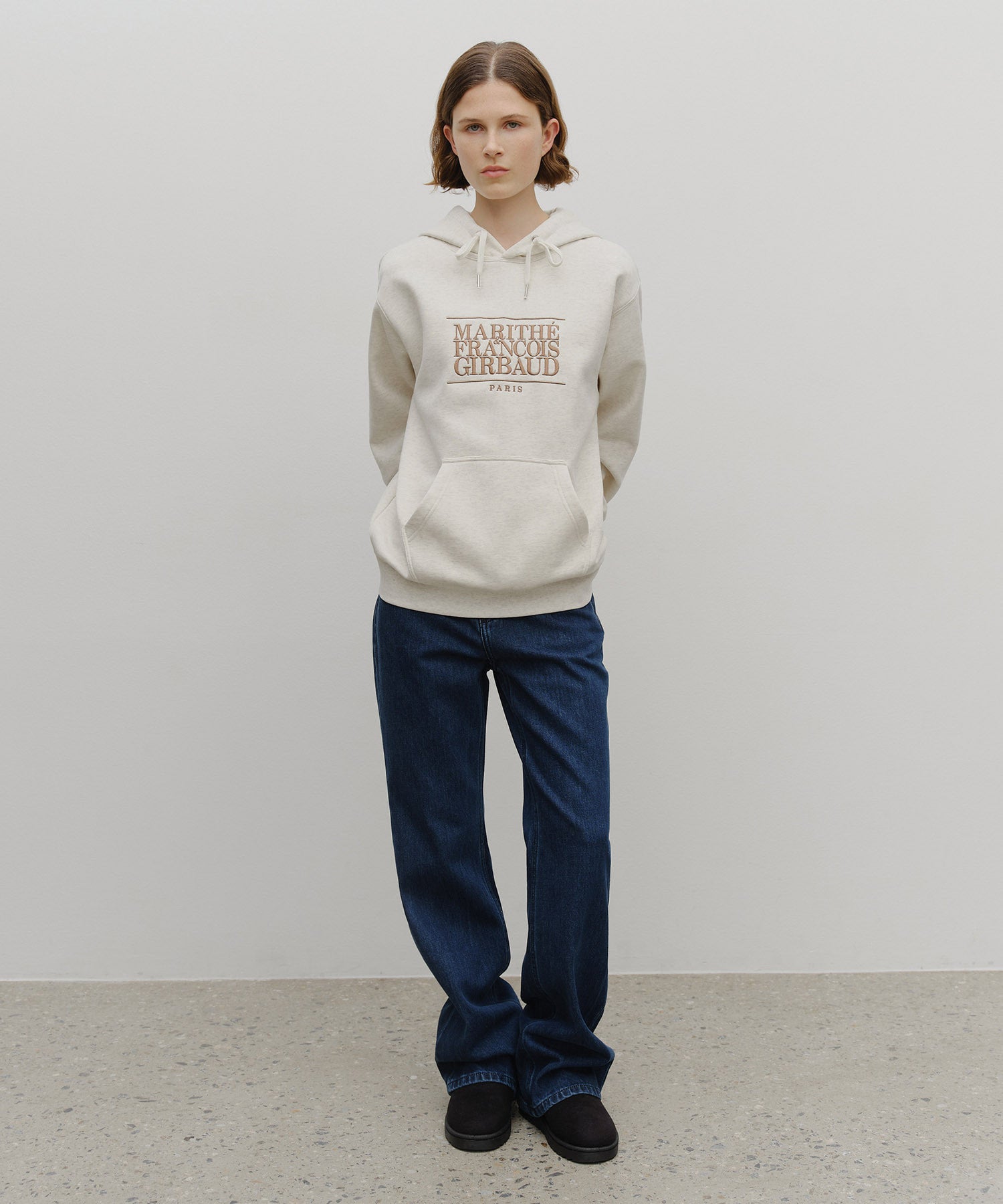 CLASSIC LOGO EMBROIDERY HOODIE (BRUSHED) oatmeal