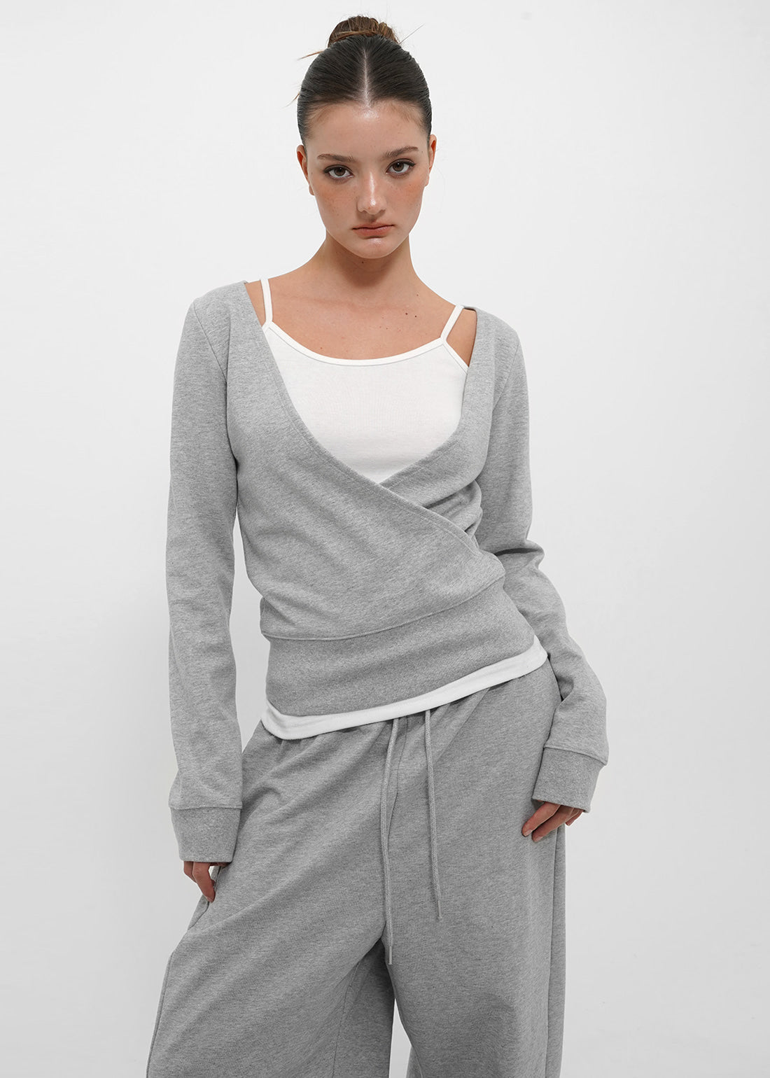 LIGHT SWEAT WRAP LONG SLEEVE TEE 2