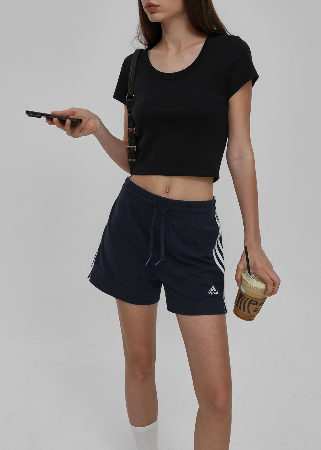 STANDARD U-NECK CROP SHORT SLEEVE TEE 1