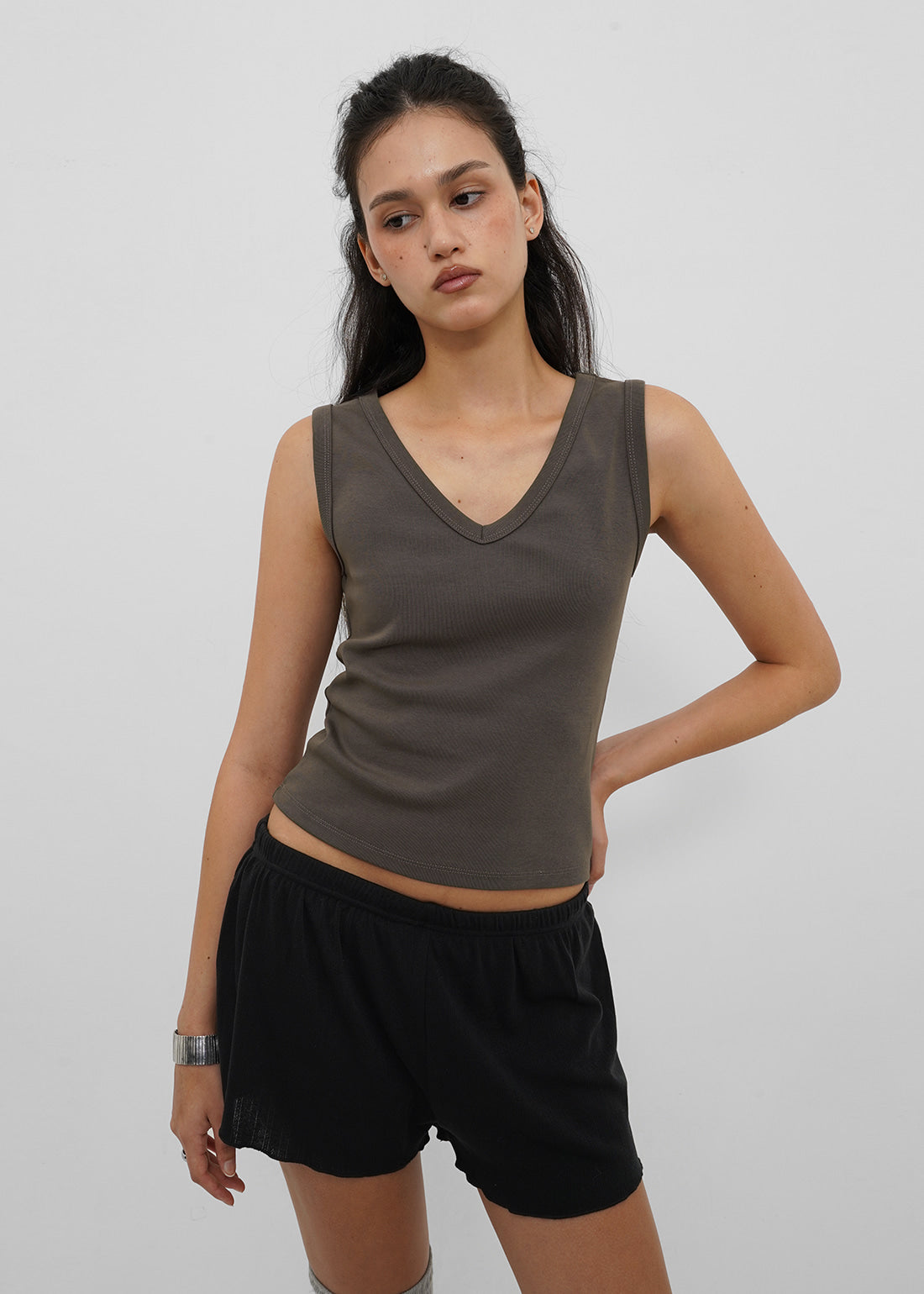 STRETCH STANDARD V-NECK TANK 12