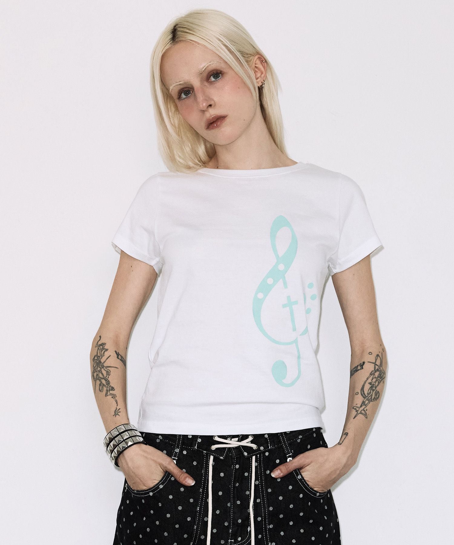 CLEF SYMBOL TEE - 2 COLORS WHITE 2