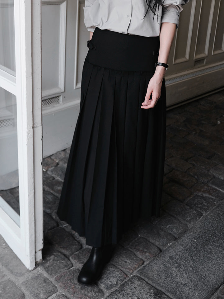PREMIUM BELTED PLEATS SKIRT - 2 COLORS