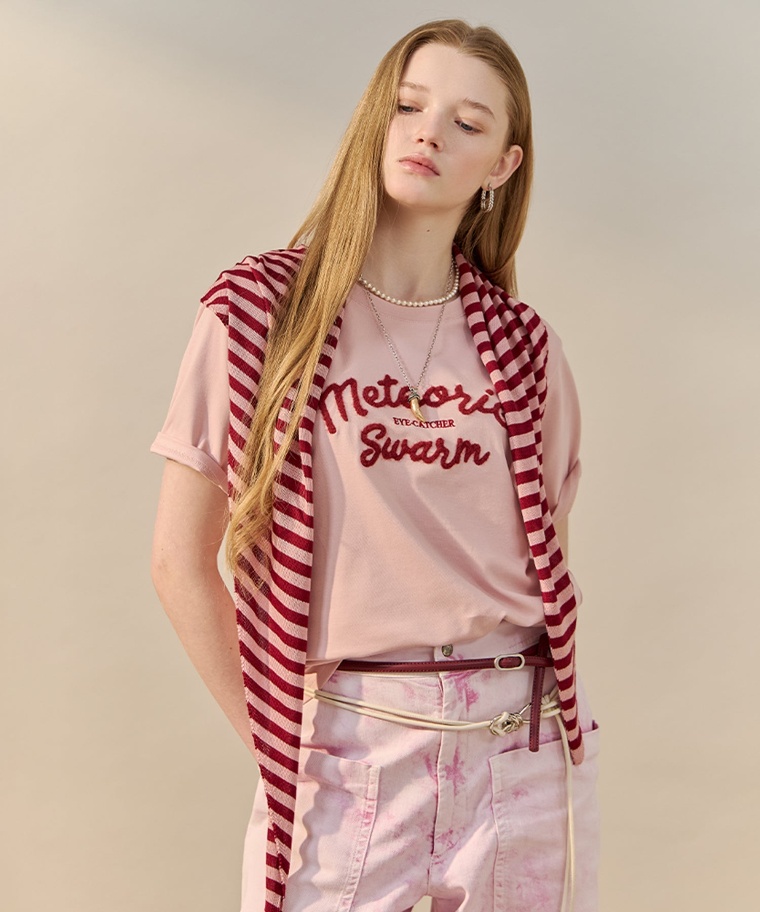 MAXZA STRIPE SCARF SET LETTERING T-SHIRT - GRAY