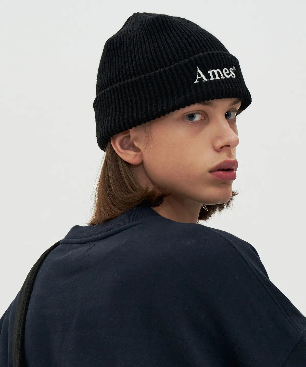 BASIC LOGO BEANIE BLACK