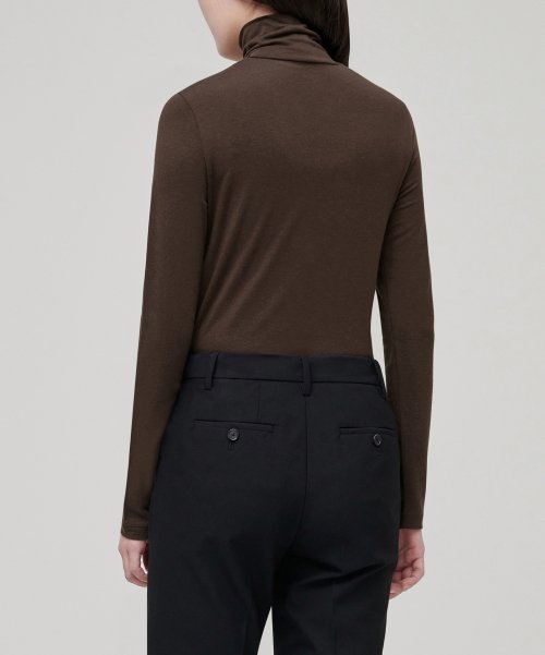 WOMENS TENCEL SLIM TURTLE NECK TEE #韓韶禧同款! - 16 COLORS BROWN