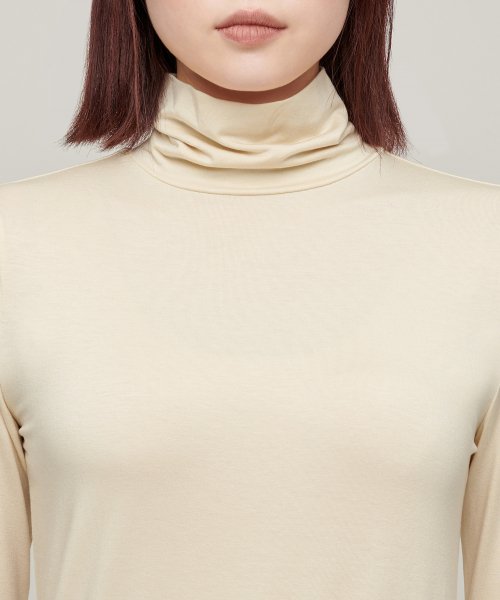 WOMENS TENCEL SLIM TURTLE NECK TEE #韓韶禧同款! - 16 COLORS CREAM