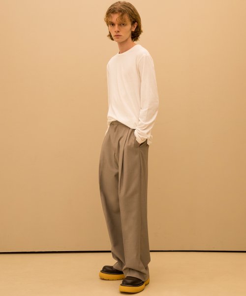 ONE TUCK WIDE SLACKS - 5 COLORS BEIGE