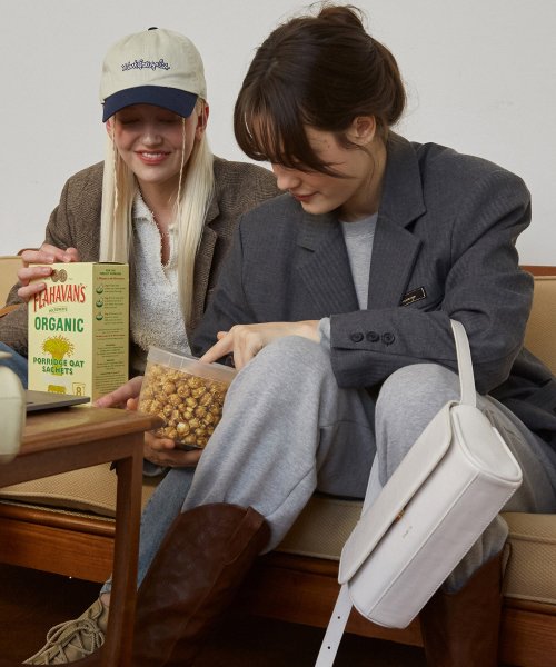 BUTTER BAG · BUTTER