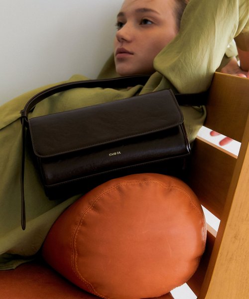 BUTTER BAG CLASSIC · BUTTER