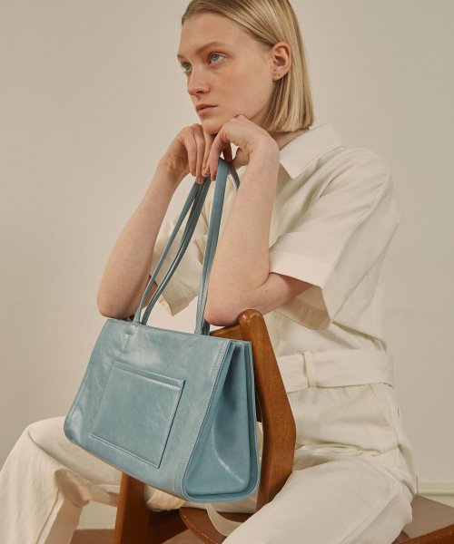 OBLONG BAG · - 3 COLORS BLACK