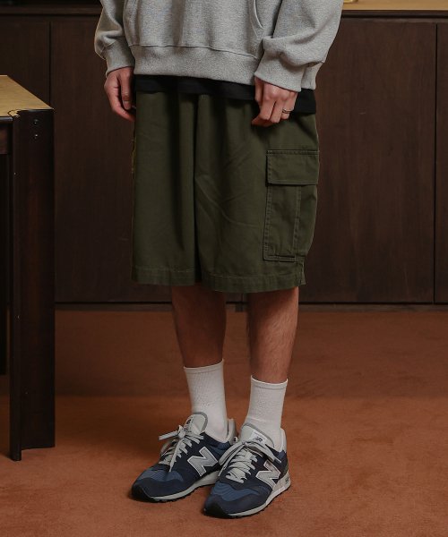 GIANT FIT STONE CARGO SHORTS - 4 COLORS KHAKI