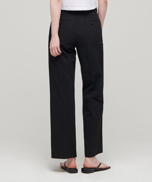 STRAIGHT HIDDEN BANDING SLACKS BLACK