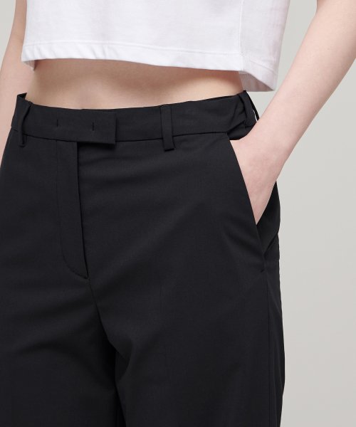 STRAIGHT HIDDEN BANDING SLACKS BLACK