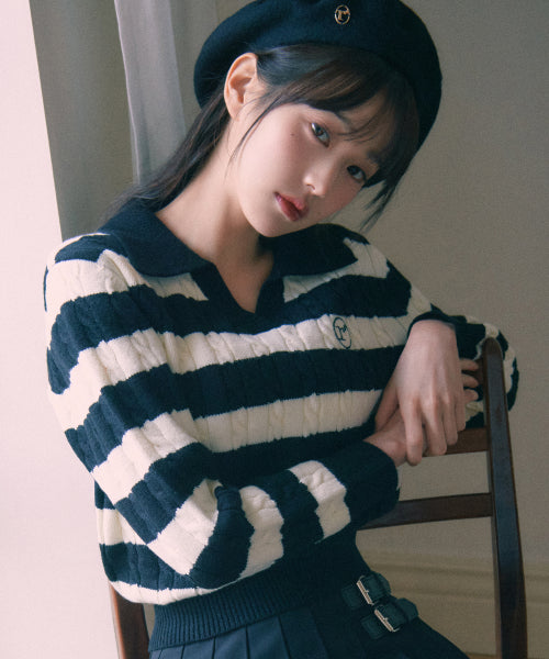 COLLAR STRIPE BOARDER KNIT AS SHOWN