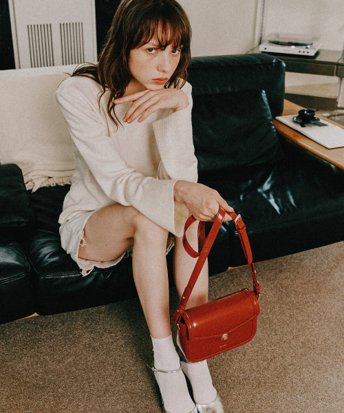 AMBER CRACK RED SHOULDER BAG RED