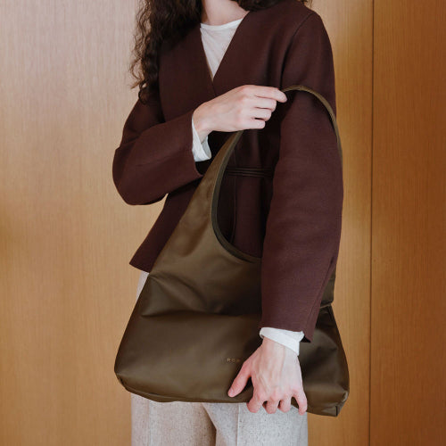 ANNIE HOBO BAG NYLON AS SHOWN