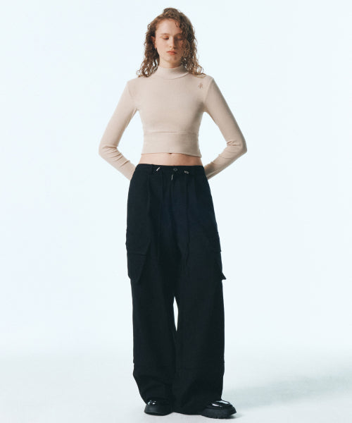 LOGO EMBROIDERY CROP NECK SHIRT