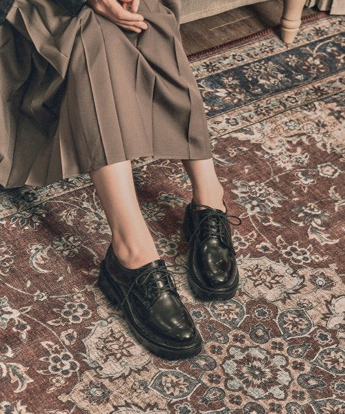 ROUND TOE CHUNKY BLACK