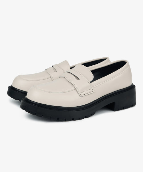 ROUND TOE CHUNKY IVORY