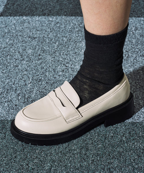 ROUND TOE CHUNKY IVORY