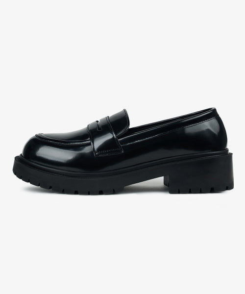 ROUND TOE CHUNKY BLACK