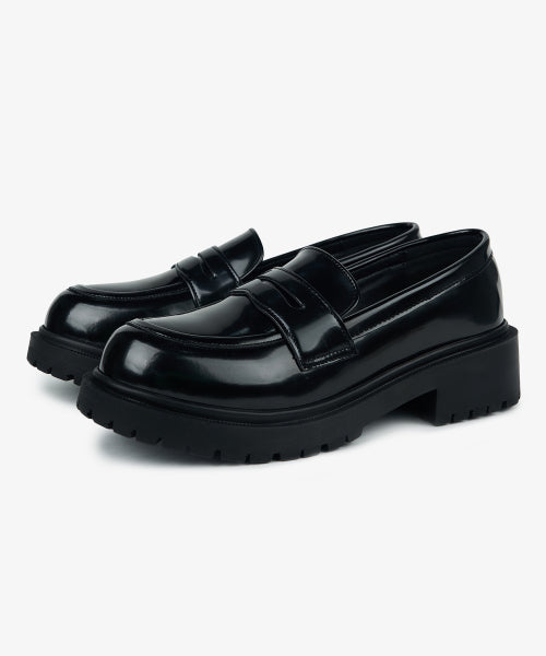ROUND TOE CHUNKY BLACK