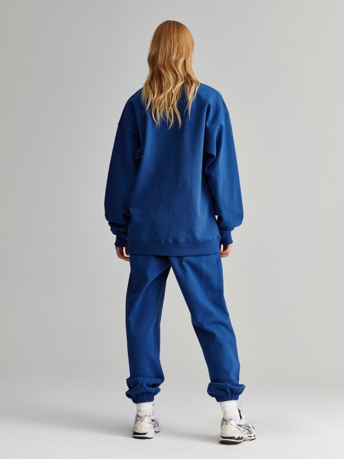 UNISEX CLASSIC EMBLEM SWEATSHIRT - 5 COLORS NAVY