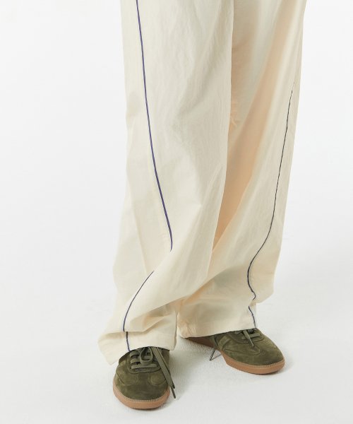 SIDE LINE WIDE TRACK PANTS - 4 COLORS CREAM