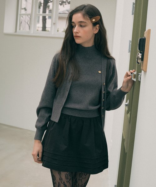 PINTUCK MINI FLARE SKIRT - 2 COLORS BLACK