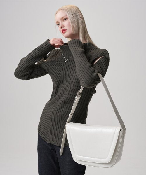 LOG SHOULDER BAG - 5 COLORS BLACK
