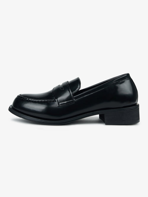 BASIC BLACK