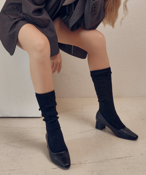 MIDDLE HEEL PUMPS BLACK