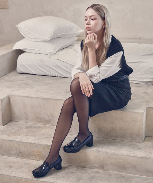 SQUARE HEEL BLACK