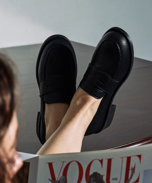 BASIC BLACK