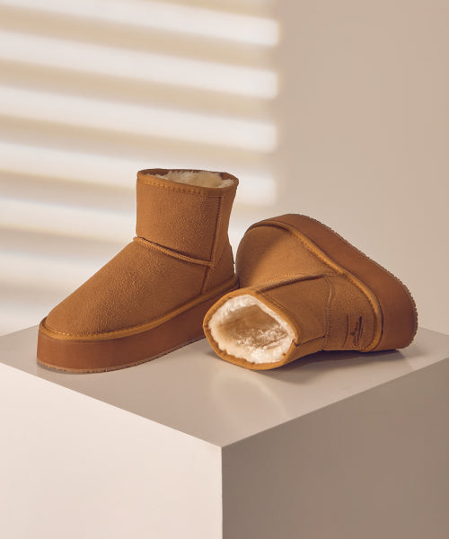 PLATFORM BOOTS BROWN