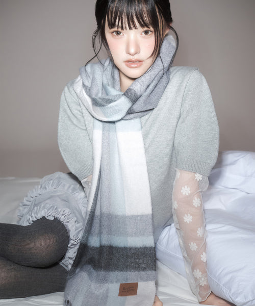 RECLOW CASHMERE 100% MUFFLER AS SHOWN