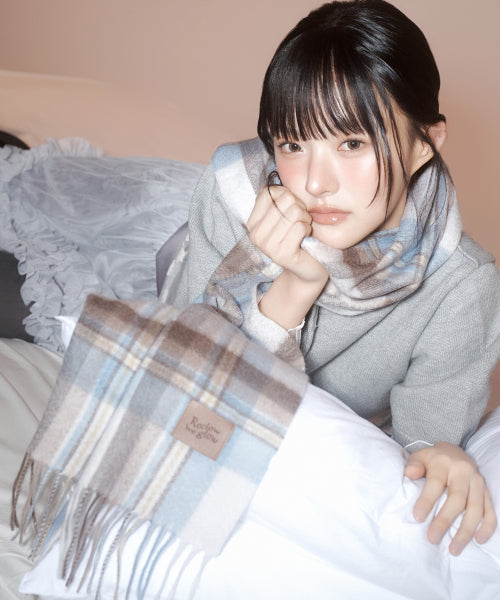 RECLOW CASHMERE 100% MUFFLER AS SHOWN